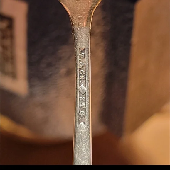 ♥SOLD♥️1885 Tiffany & Company Forget Me Not Spoon Ring in Sterling Silver #15 - Picture 16 of 16